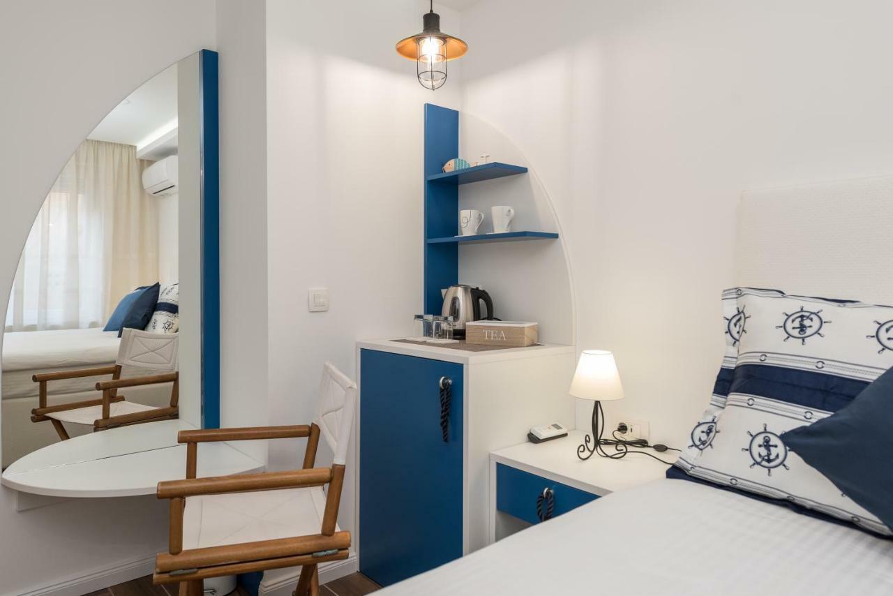 Blue Old Navy Rooms - Ae1094 Zadar Dış mekan fotoğraf